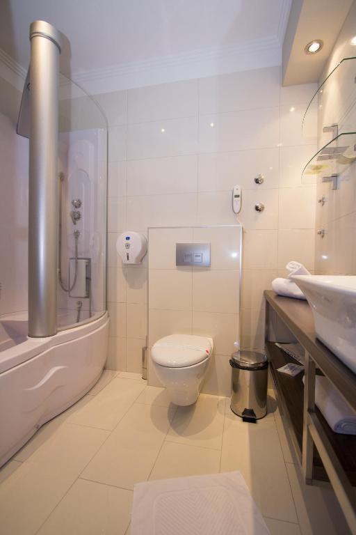 Hotel Talija Banyaluka Oda fotoğraf