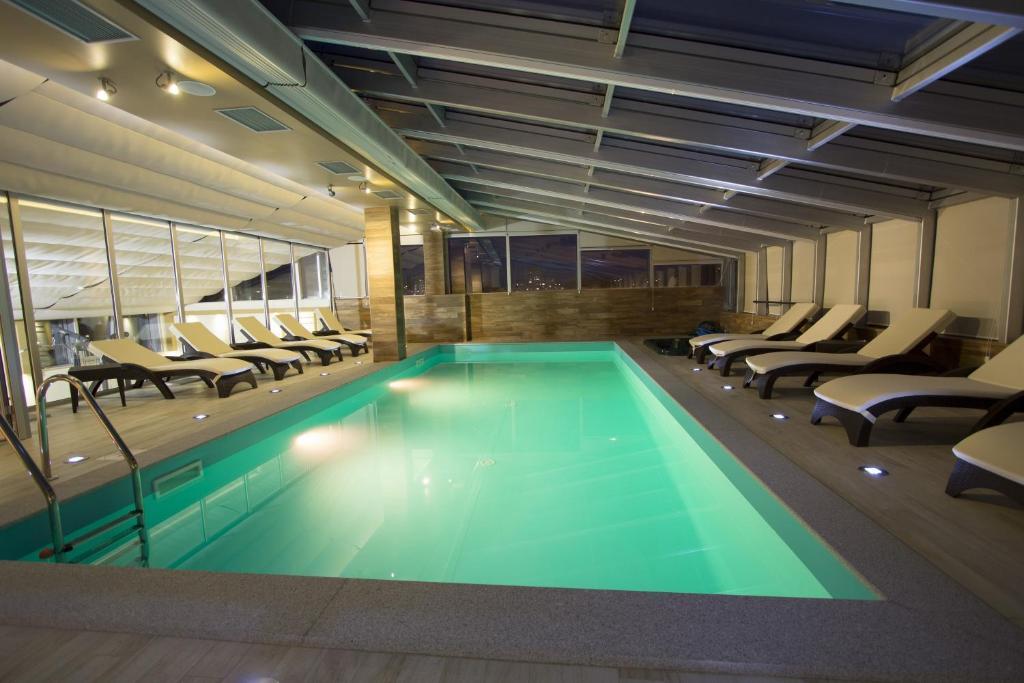 Hotel Talija Banyaluka Dış mekan fotoğraf