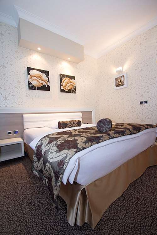 Hotel Talija Banyaluka Oda fotoğraf
